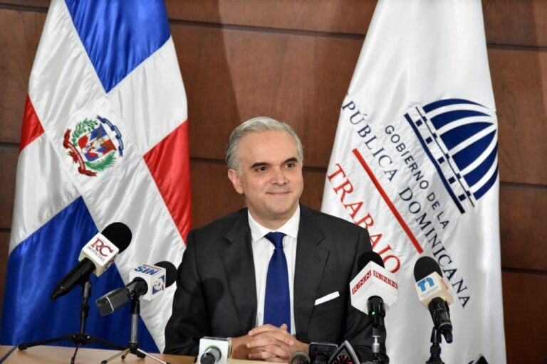 CNSS aprueba devolver más de RD$7 mil millones a trabajadores que no calificaban a pensión por edad