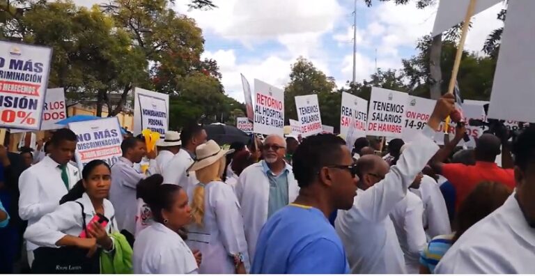 Clínicas Privadas se unirán a protestas del CMD en demanda de mejoras al sistema sanitario