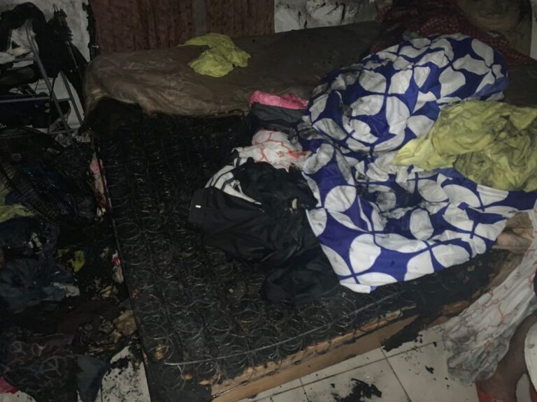 ¿Hasta cuándo? Comunicadora denuncia incendio de vivienda por «negligencia» de EDESTE