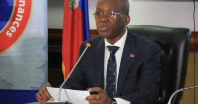 Sustituyen a Director de Aduanas de Haití tras denuncias corrupción