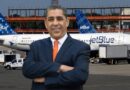 Espaillat convocará audiencias públicas para abordar costo de pasajes de Jet Blue