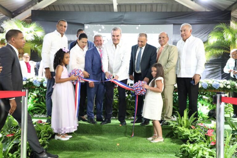 Presidente Abinader encabeza apertura Feria Expo Moca 2022