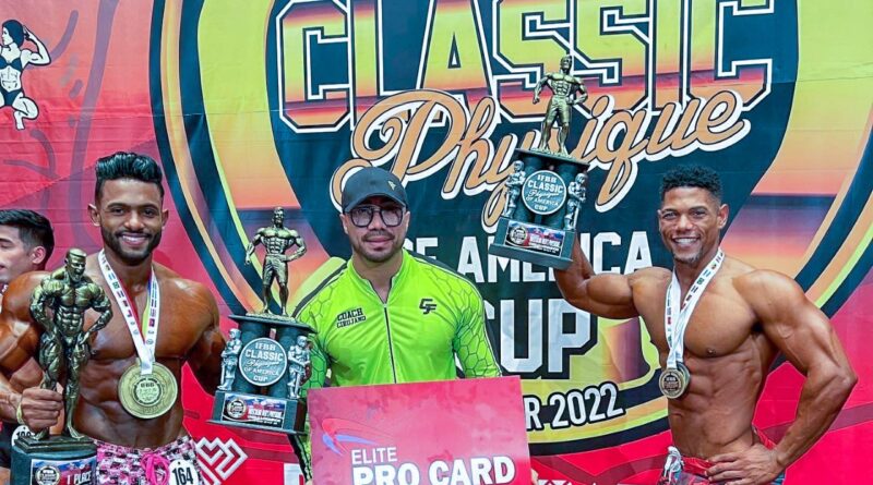 FDFF felicita dominicanos Reyes y García ganadores absolutos IFBB Classic Physique of America Cup’2022 Ecuador