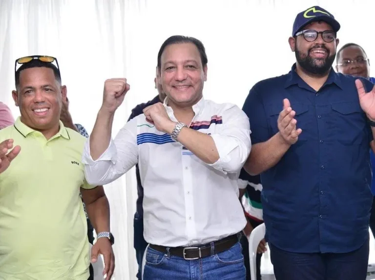 San Cristóbal: Abel Martínez recibe apoyo de Eddy Montás y Jaime Ramos