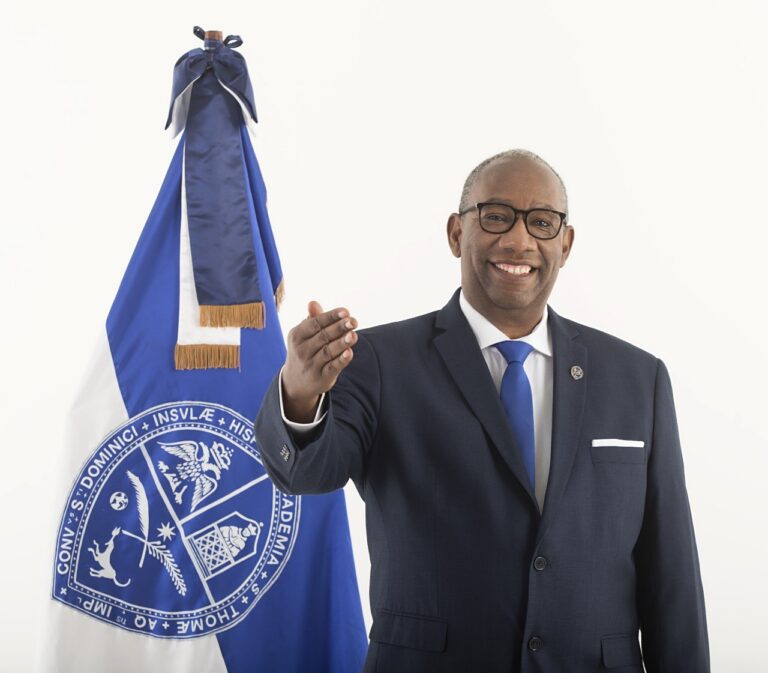 Declaran como “hijo distinguido y meritorio” a Editrudis Beltrán en Santo Domingo Norte