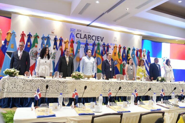 Miembros del CLARCIEV concluyen identidad y registro civil son columna vertebral para el acceso a los derechos