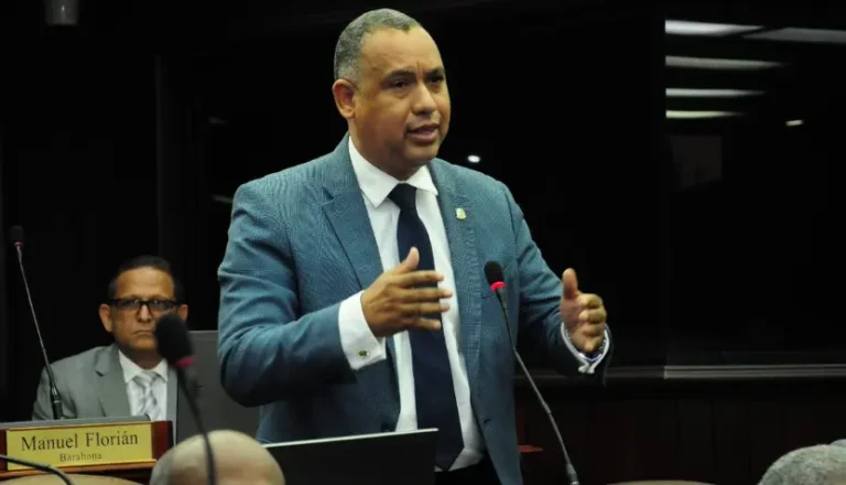 Código Penal establecería hasta 60 años a homicida