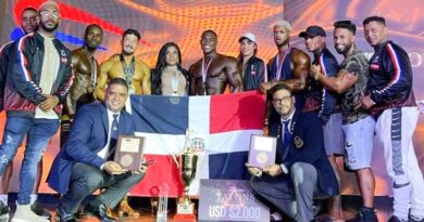 Cargados de premios regresaron dominicanos participaron en la VI Copa Tatons fisiculturismo y fitness Caracas’2022