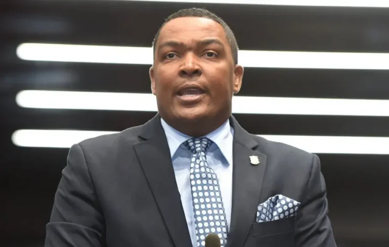 Diputados esperan investigaciones sobre corrupción lleguen hasta las últimas consecuencias