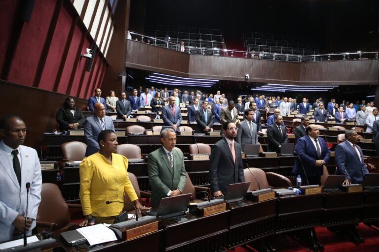 Diputados aprueban modificar Ley 85-99, que otorga gratificación del Estado a deportistas que hayan puesto en alto nombre del país
