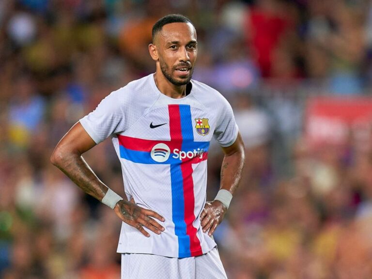 Asaltan casa de jugador del FC Barcelona; lo golpearon y le hicieron abrir la caja fuerte