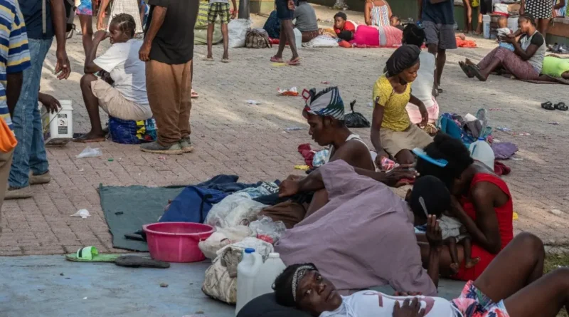 Guerra urbana en Haití se ensaña contra las personas más pobres