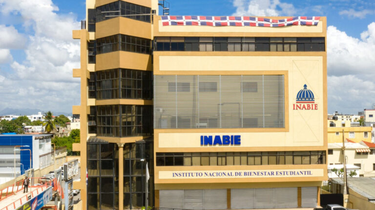 Piden al INABIE trato justo a Suplidores del Almuerzo Escolar en Barahona