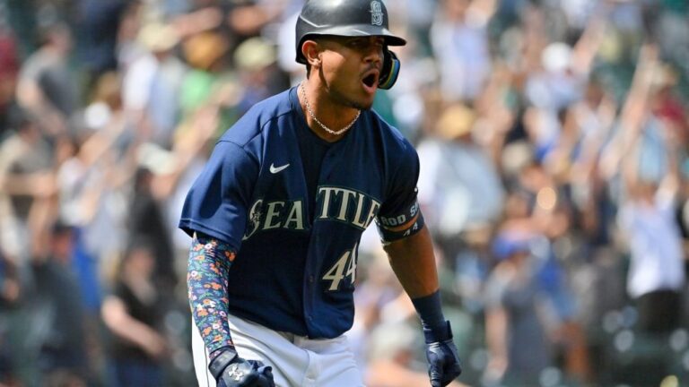 Oficial: Julio Rodríguez y Marineros acuerdan enorme extensión de contrato