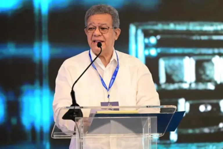 Leonel pondera uso de criptomonedas en RD