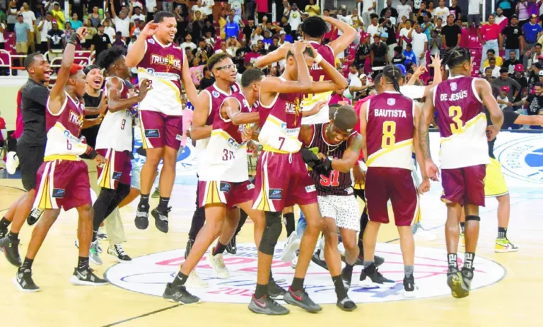 Truenos se coronan en Liga Nacional Desarrollo