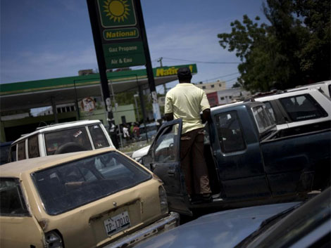 Prevén un agravamiento de la crisis de combustible en Haití