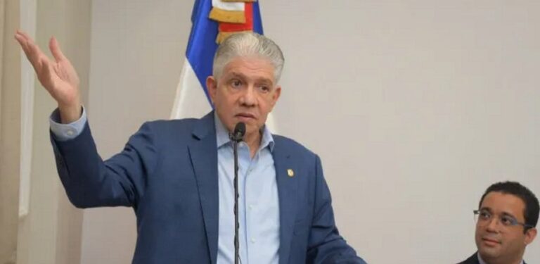 TRANQUE EN EL PRM!, posponen elección de candidatos a presidir cámaras en el Congreso