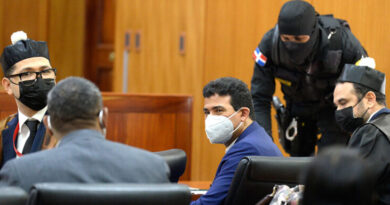 Adán Cáceres seguirá en prisión; jueza le ratifica la medida