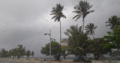 Onamet vigila tormenta tropical Earl; se esperan lluvias por vaguada