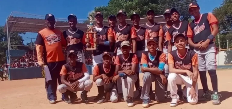 Academia Rafael Báez campeón torneo Santo Domingo Este