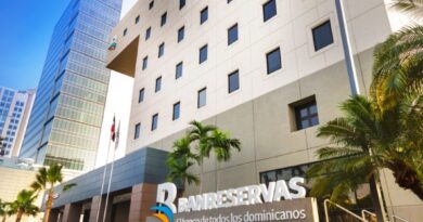 Banreservas apoyará con RD$100 millones acciones del gobierno para mitigar daños causados por huracán Fiona
