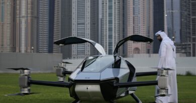 Auto eléctrico volador XPeng X2 realiza su vuelo inaugural