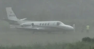 Avión se sale de la pista durante aterrizaje en aeropuerto El Higüero