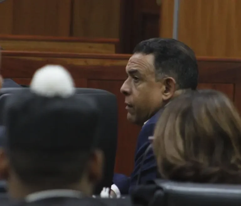 Caso Antipulpo: Alexis Medina escucha sereno lectura de acusación