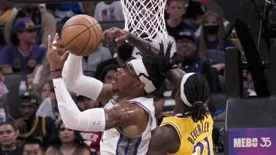 Los Lakers pierden por 47 puntos ante los Kings