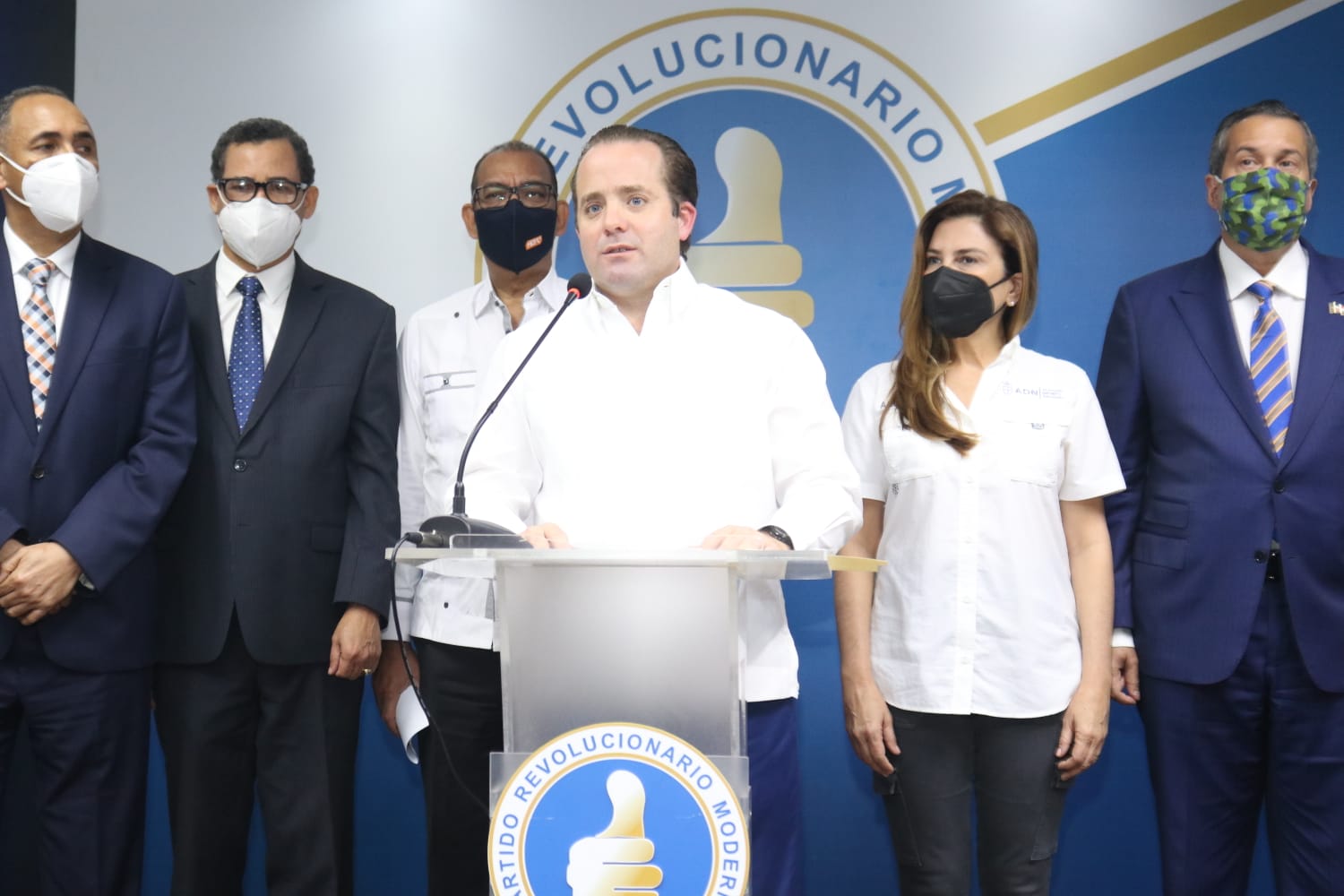 PRM también suspende sus actividades para dar paso a la consulta del PLD