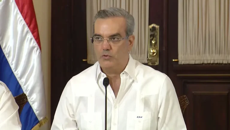 Abinader dispone medidas para prevenir y perseguir invasiones irregulares de propiedad privada y el Estado