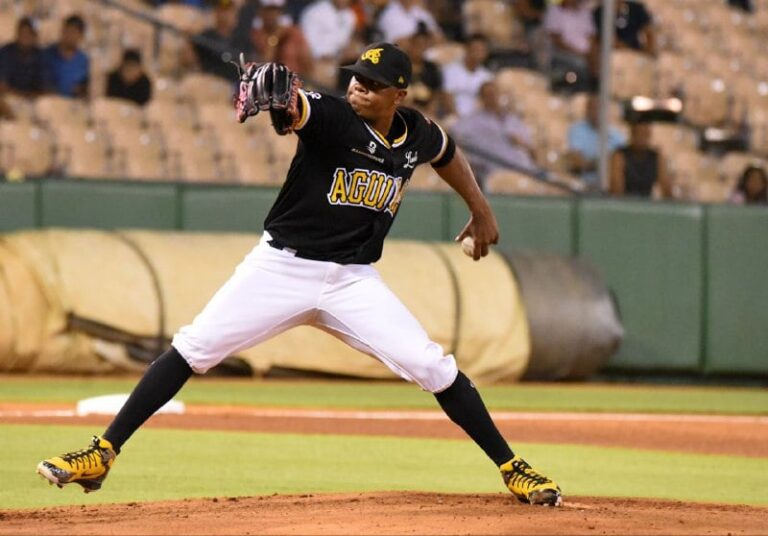 Aguilas, Leones y Estrellas ganan en el torneo de beisbol de la RD