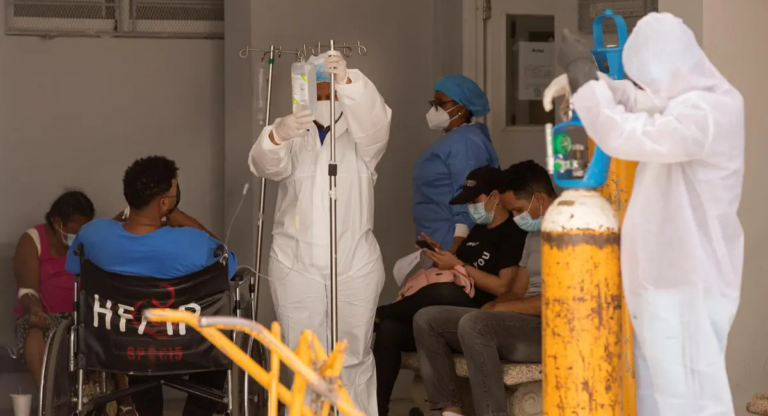 Infectólogo revela los meses fríos podrían aumentar los casos de Covid-19 en el país