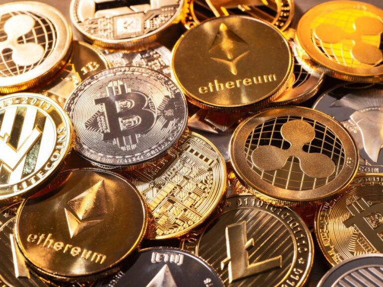 Principales criptomonedas caen más del 5% tras las noticias sobre FTX