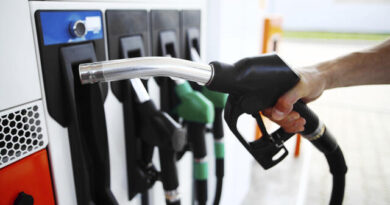 Gobierno baja RD$5 al avtur y congela precios de los demás combustibles