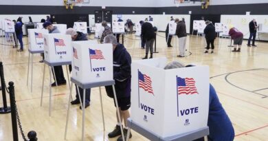 EEUU: Abren colegios electorales para elecciones de medio término
