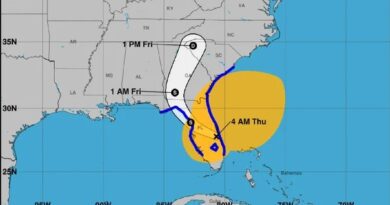 El huracán ‘Nicole’ toca tierra en Florida; provocaría inundaciones