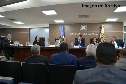 JCE presenta hoy propuestas de sanciones por proselitismo a destiempo