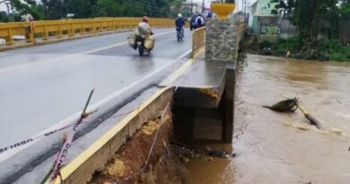 Denuncian puente que conecta Higüey con La Otra Banda a punto de colapsar