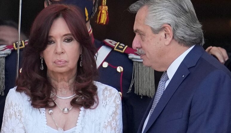 ARGENTINA: Presidente cuestiona condena a vicepresidenta Cristina