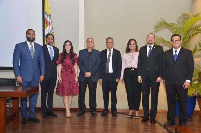 CODESSD Y PUCMM realizan conversatorio sobre el concubinato en RD