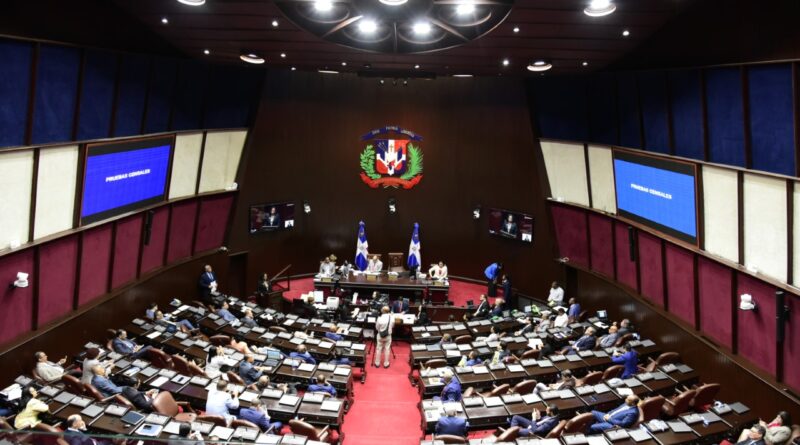 Diputados aprueban en primera lectura proyecto de ley de Presupuesto General del Estado para el 2023