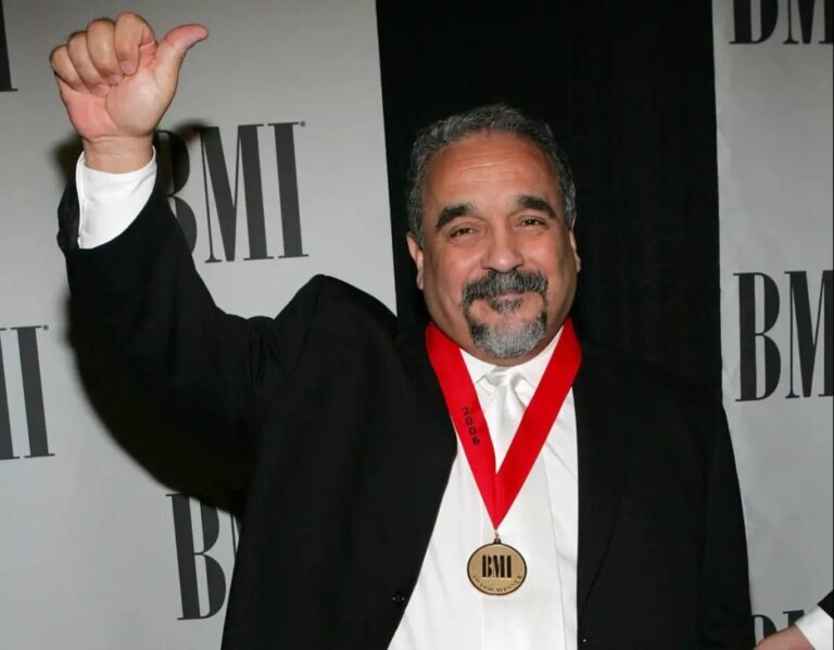 Salsero Willie Colón realizará homenaje a «Asalto Navideño»