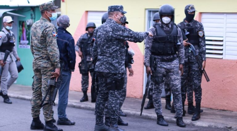 PN despliega amplio contingente en municipio Los Alcarrizos, de SD