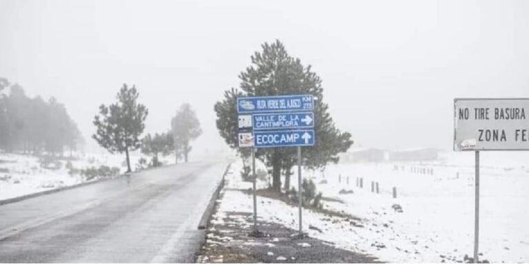 Apretó el frío en capital de México donde nevó en tres alcaldías