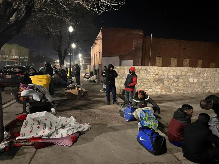 EEUU alerta que la “frontera no está abierta” y mantendrá el Título 42