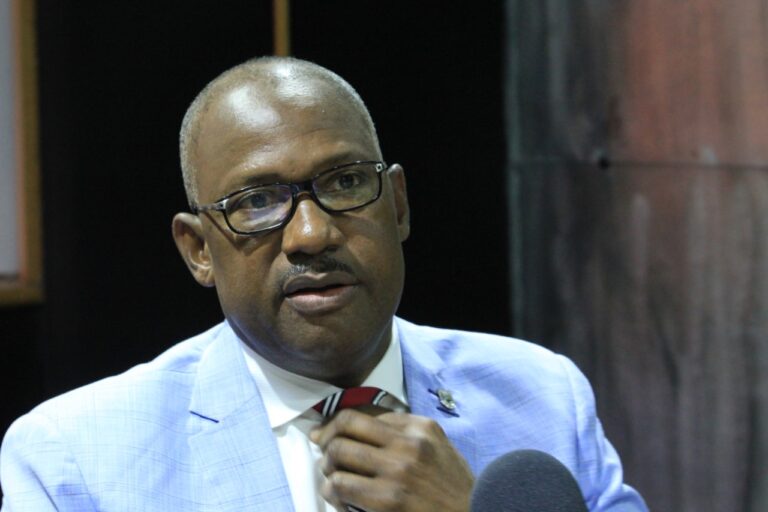 Abel designa a Alfredo Martínez como enlace de campaña en Santo Domingo Este