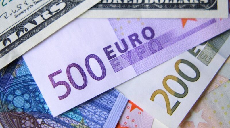 Euro se depreció este jueves por debajo de los 1,08 dólares