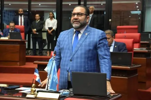 Rogelio Genao sale en defensa de Ley de Fideicomiso Público
